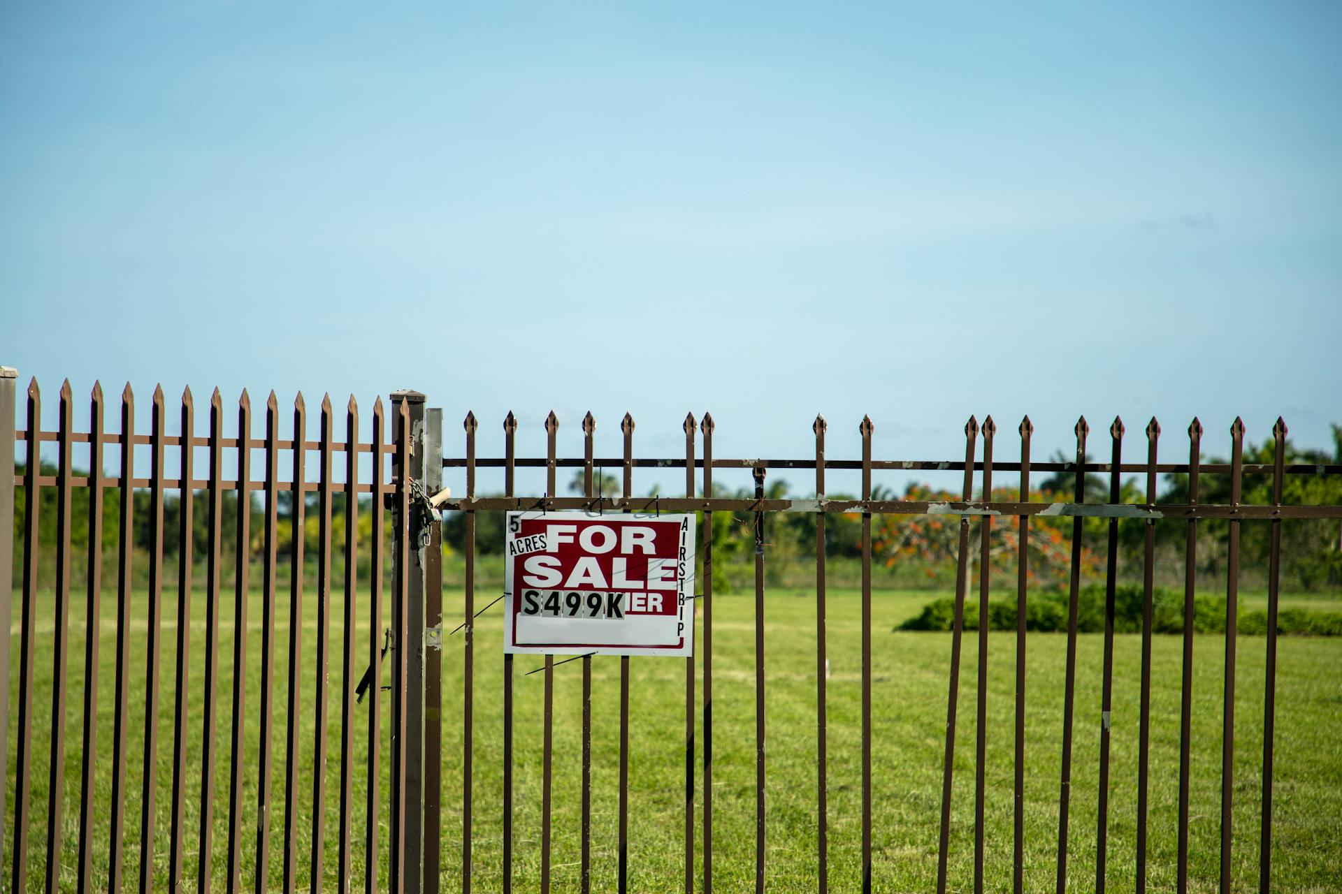 Real Estate Contracts, GST Advisory & Litigation Support – for sale land sign